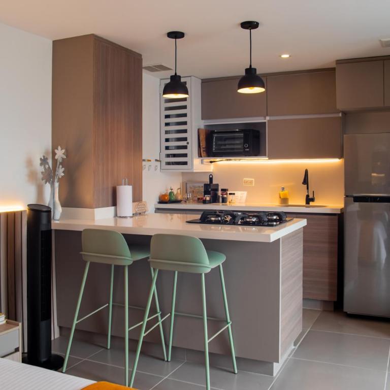 Luxury El Poblado Loft, relax in Medellin's heart! - One-Bedroom Apartment - 11