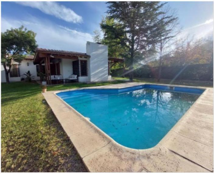 Casa Vitta. Excelente ubicacion - Casa de 4 dormitorios - 7