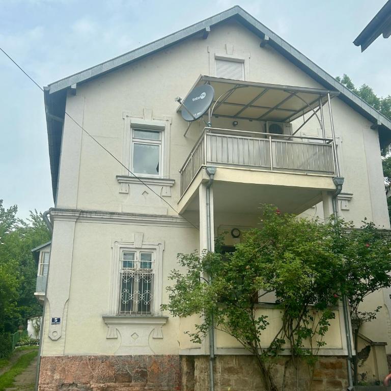 Vila Nada Apartment in Vrnjacka Banja - Apartment with City View - 3