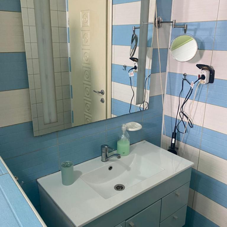 Bolek mansion - Dvokrevetna Soba sa Bračnim Krevetom i Balkonom - 16