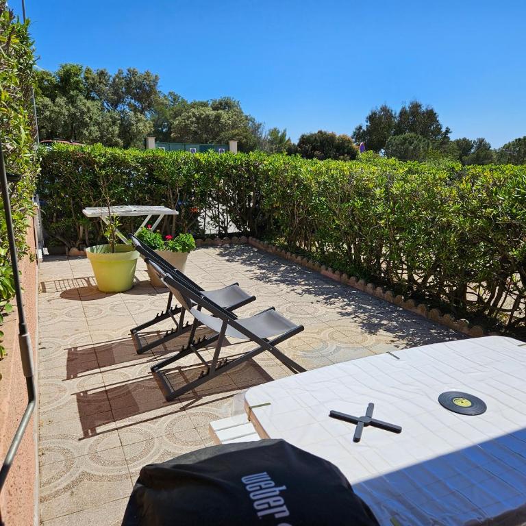 Presqu'ile de Giens, Maison Rdc avec Accès et Jardin Privés sans Vis-à-vis, Piscine, Plages à 2 min à pieds - Superior Apartment - 5