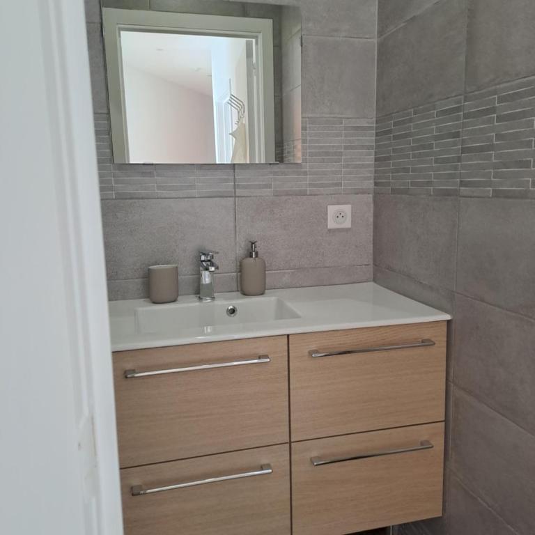 Le Seventies - Appartement 2 Chambres - 12