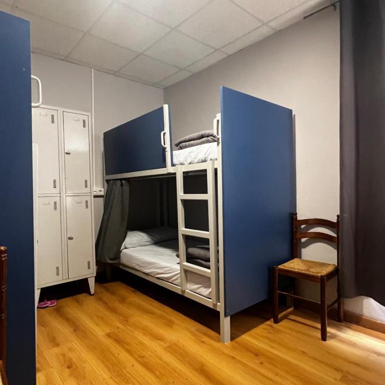 Albergue La Estación - Bed in 4-Bed Mixed Dormitory Room - 4