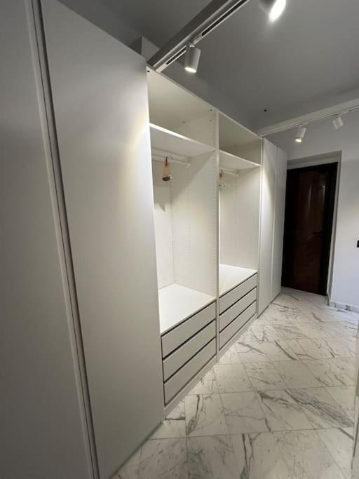 Vista Corvetto - Appartamento Standard con 2 Camere da Letto - 53