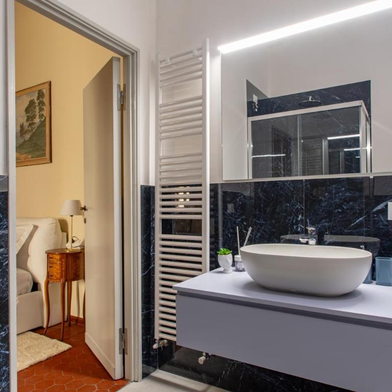 Belvedere Suite - Centro Storico - Terrazzo con Vista - Appartamento con 2 Camere da Letto - 24