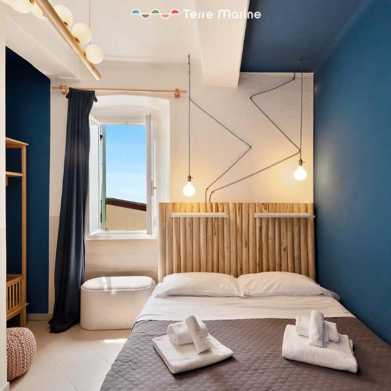 Il Mare Sotto - Camera Matrimoniale con Bagno Privato - 1