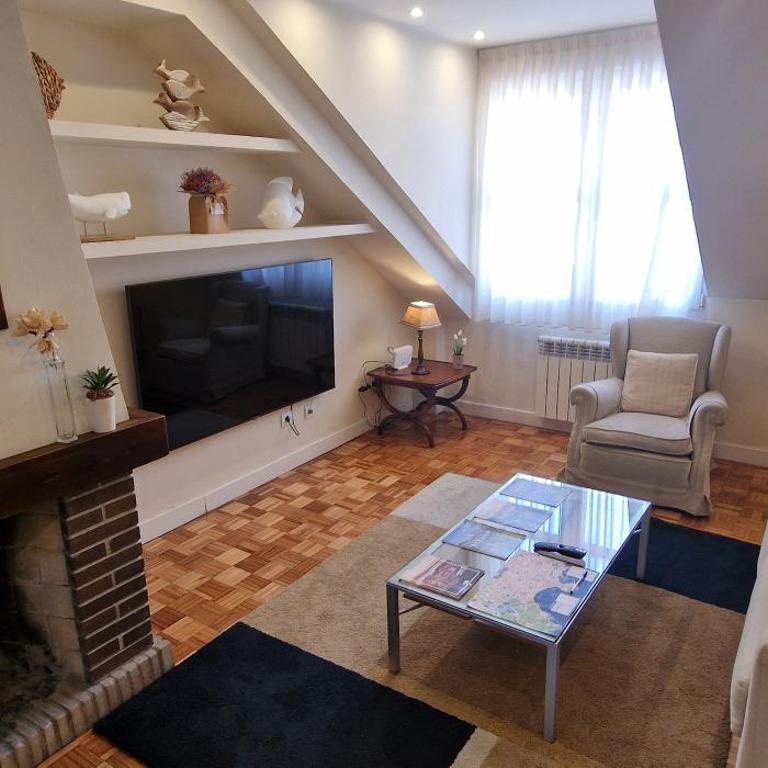 La Buhardilla de la Escalerona - 2 Hab - VUT-4354-AS - Apartamento de 2 dormitorios - 22