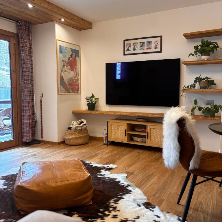 Cozy bilocale apartment - Appartamento con Vista Montagna - 1
