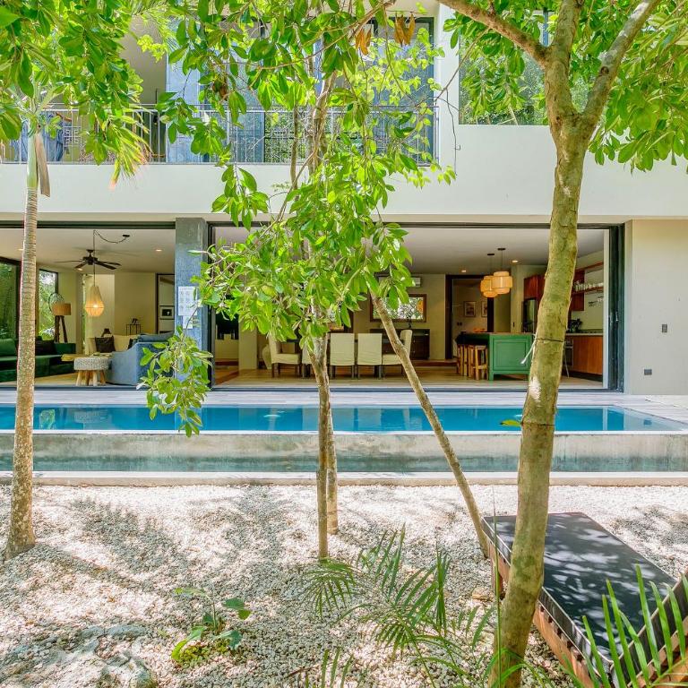 Luxurious Oasis Jacuzzi with Art Gallery and Pool - Apartamento de 3 dormitorios - 11