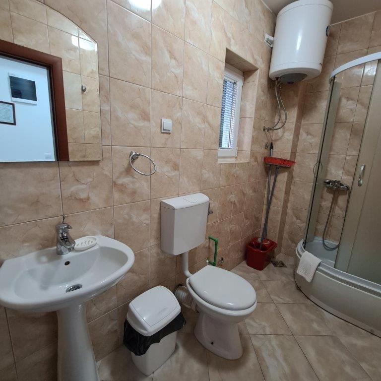 Apartmani Matković - Studio mit Terrasse - 7