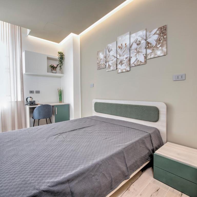 242 - Camera Est - Affittacamere Sara Home Chiavari, 200Metri dal Mare - Chambre Double - 1