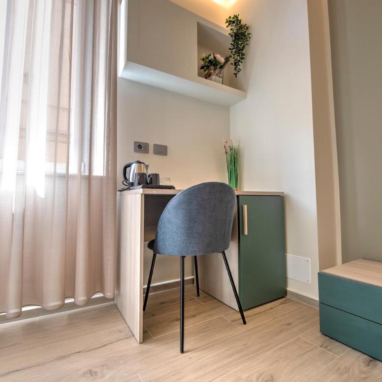 242 - Camera Est - Affittacamere Sara Home Chiavari, 200Metri dal Mare - Chambre Double - 5
