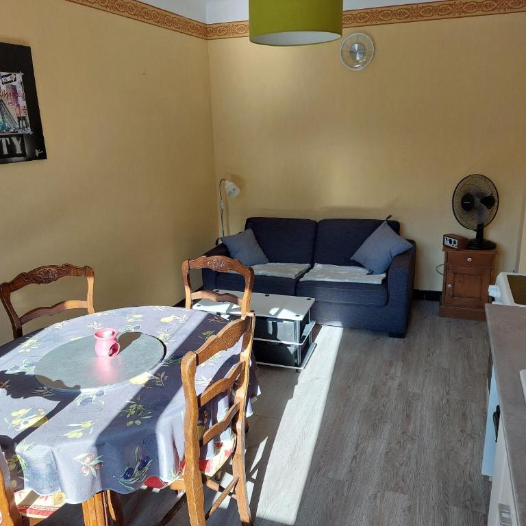 Appartement F2 situé à Amélie les Bains - Boulevard de la petite Provence - Appartement 1 Chambre - 4
