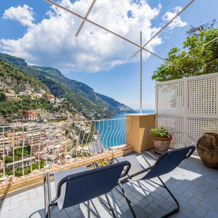 De Vivo Realty - Casa Bijou Positano - Camera Tripla con Vista Mare - 13