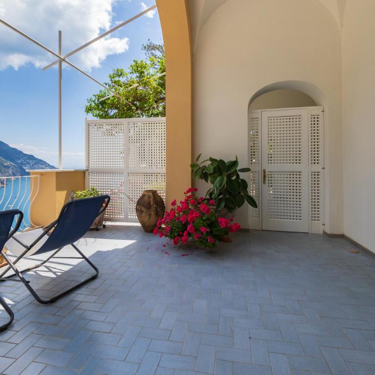 De Vivo Realty - Casa Bijou Positano - Camera Tripla con Vista Mare - 14