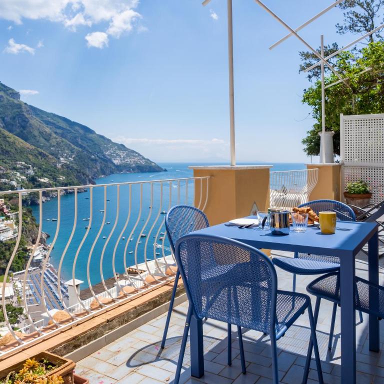 De Vivo Realty - Casa Bijou Positano - Camera Tripla con Vista Mare - 24