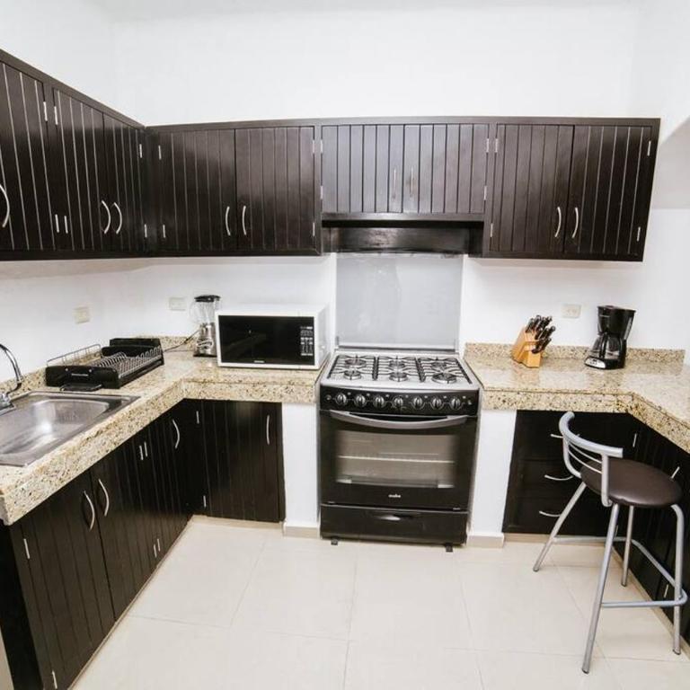 2Br apart steps from mamitas beach and 5th av - Apartamento de 2 dormitorios - 13