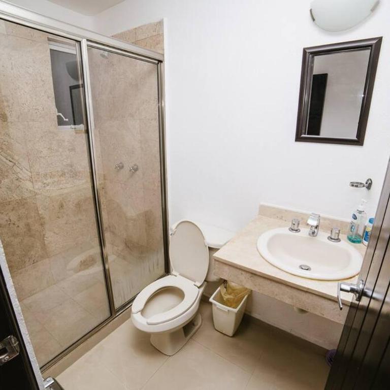 2Br apart steps from mamitas beach and 5th av - Apartamento de 2 dormitorios - 15
