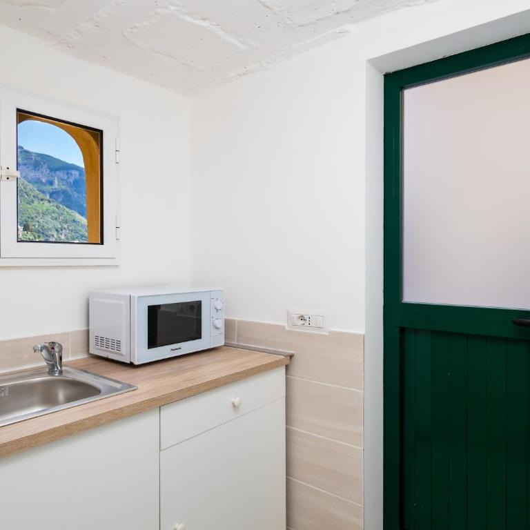 De Vivo Realty - Casa Bijou Positano - Camera Tripla con Vista Mare - 50