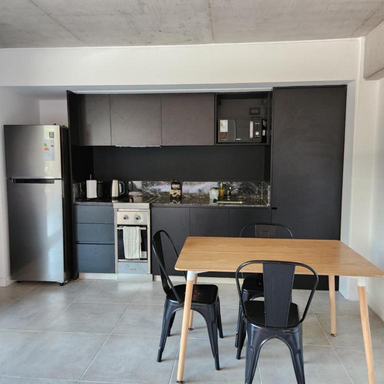 Monoambiente 1er piso de calidad en Pichincha - Apartamento de 1 dormitorio - 2