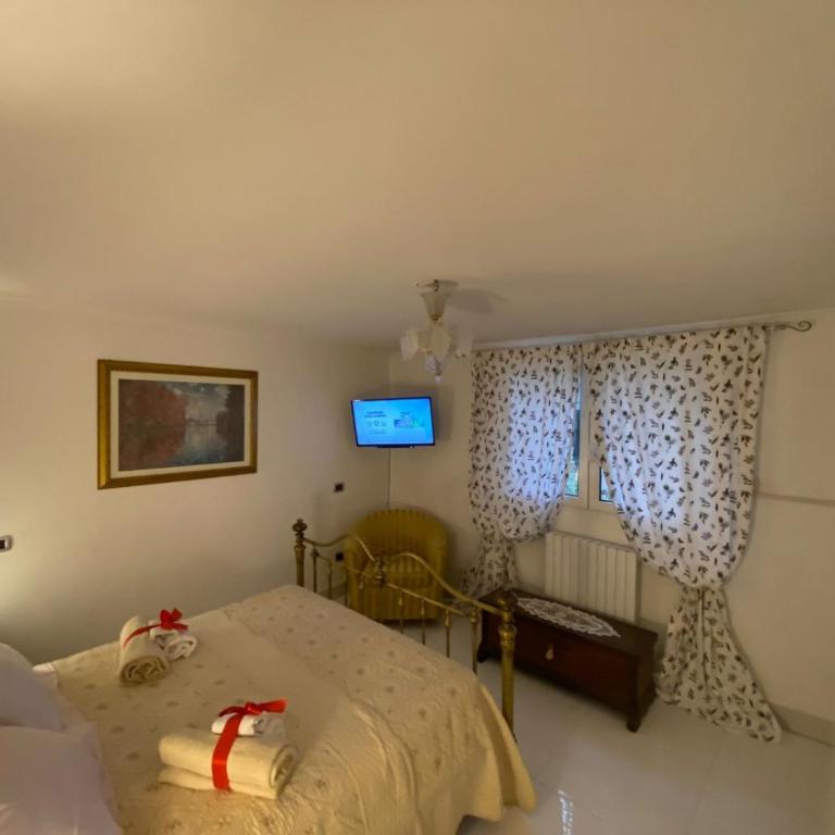 Rifugio Sereno - Two-Bedroom Deluxe Apartment - 21