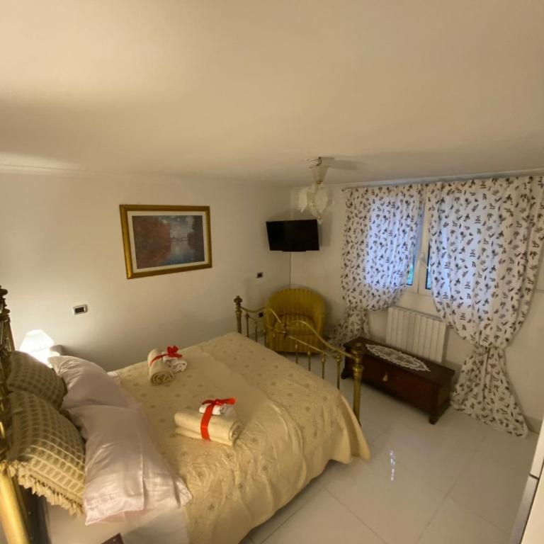 Rifugio Sereno - Two-Bedroom Deluxe Apartment - 23