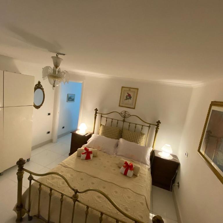 Rifugio Sereno - Two-Bedroom Deluxe Apartment - 24
