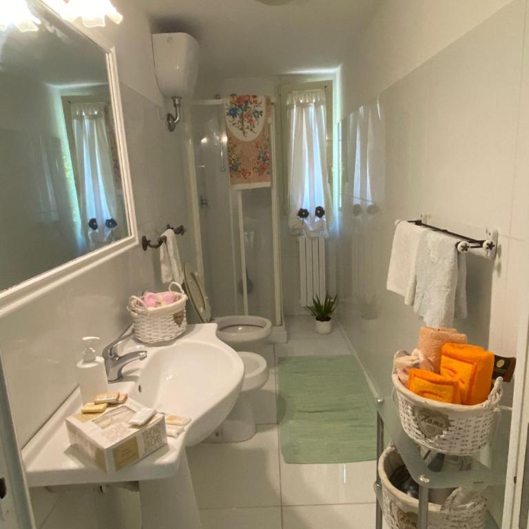 Rifugio Sereno - Two-Bedroom Deluxe Apartment - 20