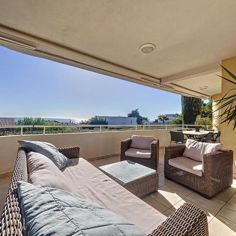 Les Villas Toscane - Appartement 2 Chambres avec Terrasse et Vue sur la Mer - 10