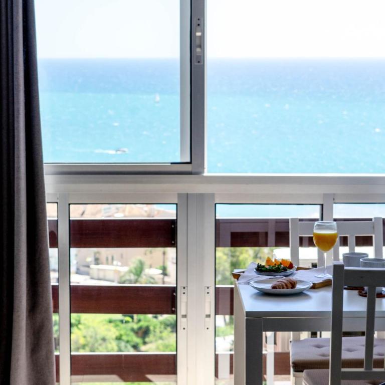 Hermoso estudio vistas al mar - One-Bedroom Apartment - 5