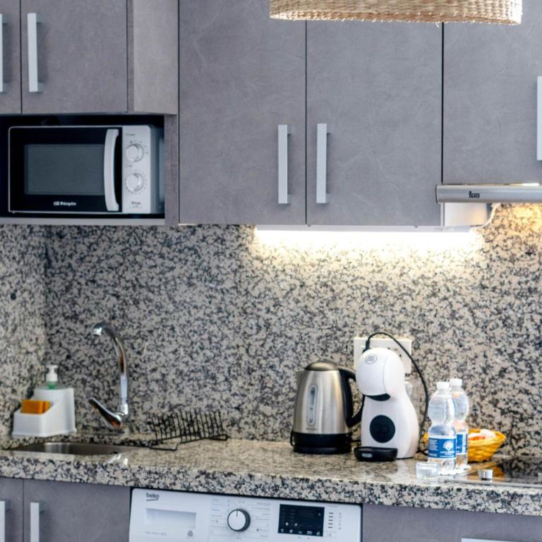 Hermoso estudio vistas al mar - One-Bedroom Apartment - 7