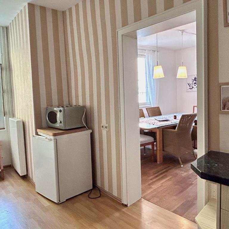 Ferienwohnung Adam - gemütlich und zentral auf der historischen Insel Lindau - Apartment mit Balkon - 14