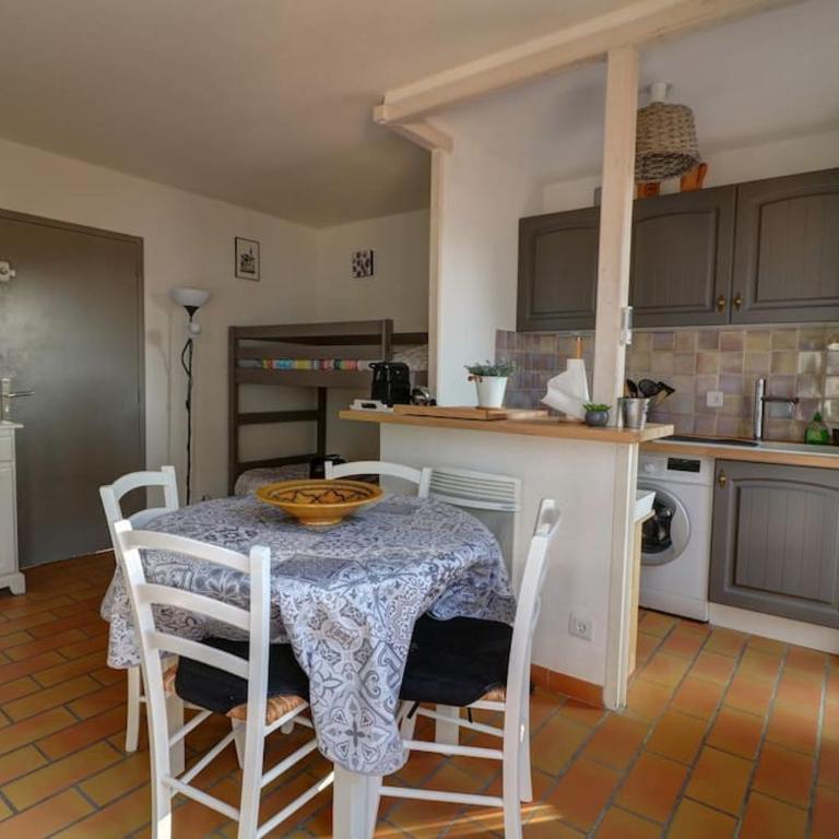 T2 vue Mer avec balcon, climatisé, piscine - Appartement 1 Chambre - 11