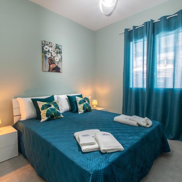 Onda Bianca Luxury Apartments - Deluxe Two-Bedroom Apartment with Garden View - 9