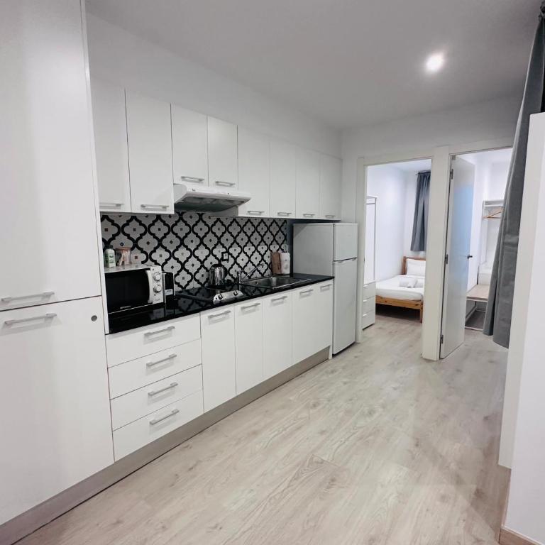 Rainbow Apartments BY BLAUSITGES - Apartamento de 2 dormitorios - 10