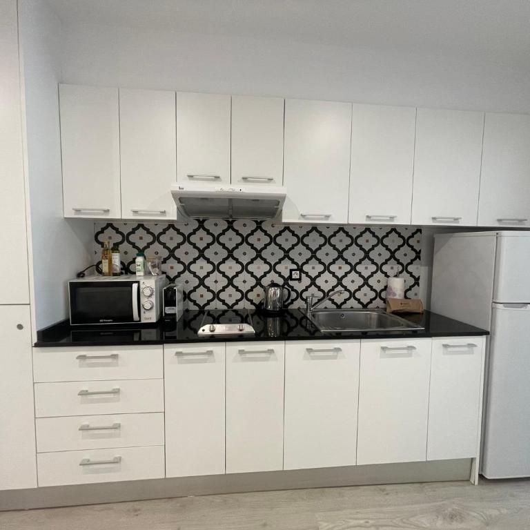 Rainbow Apartments BY BLAUSITGES - Apartamento de 2 dormitorios - 9