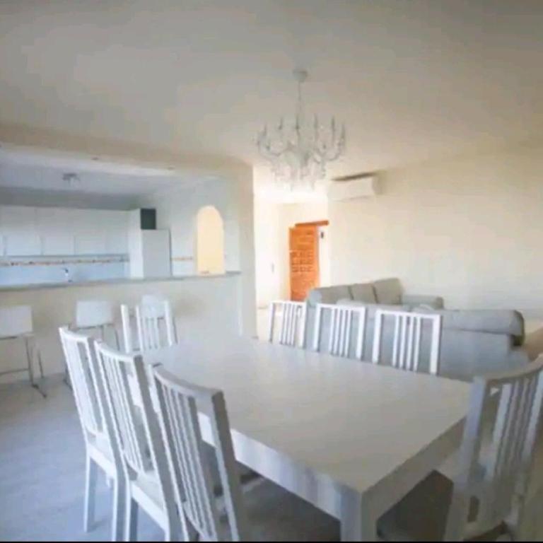 CHALET EXCLUSIVO EL CANDADO MÁLAGA - Villa - 10