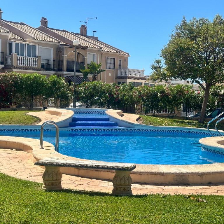 Homely Apartments Royal - Apartamento de 2 dormitorios con terraza - 41