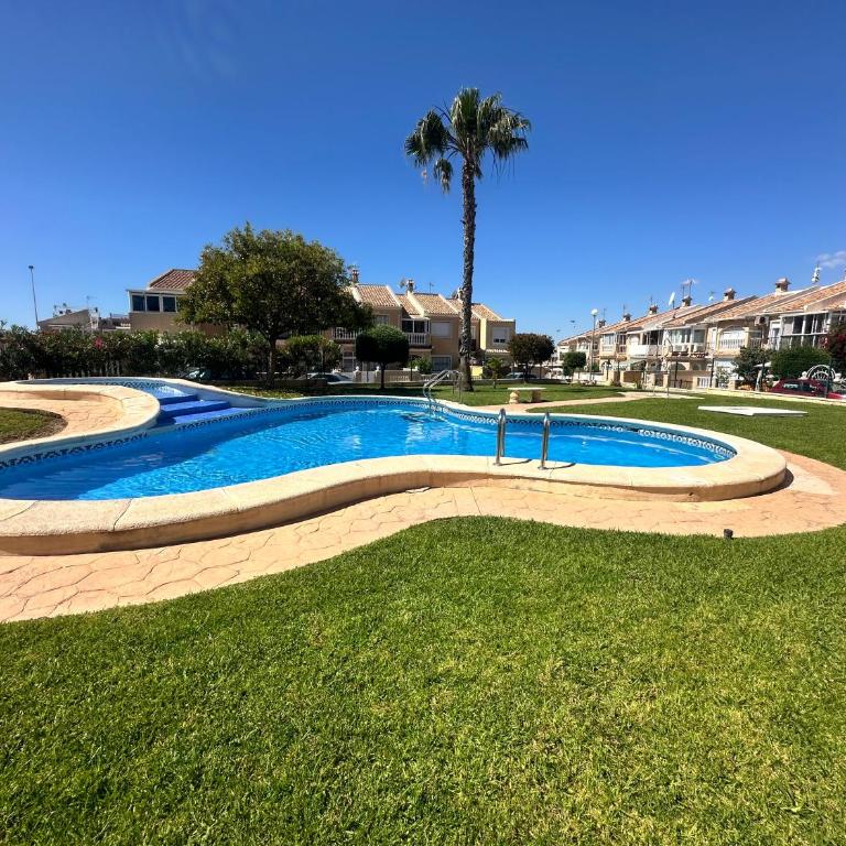 Homely Apartments Royal - Apartamento de 2 dormitorios con terraza - 40
