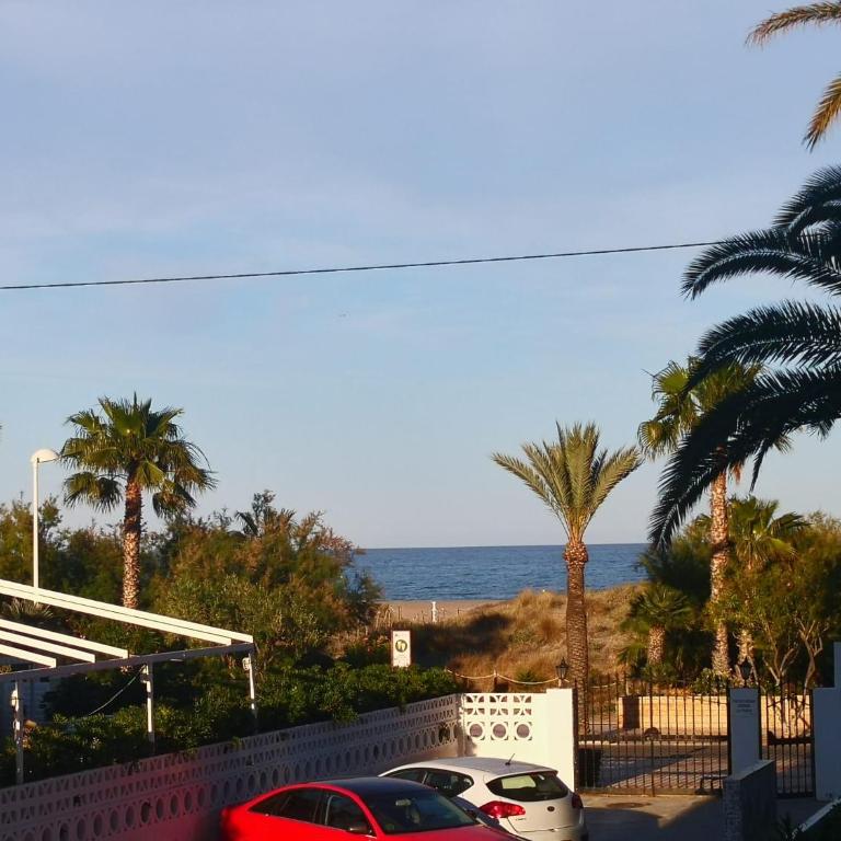 Sea view apartment, first line on the beach, Remote work - Apartment mit 3 Schlafzimmern und Meerblick - 1