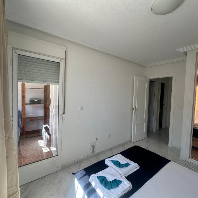 Homely Apartments Royal - Apartamento de 2 dormitorios con terraza - 18