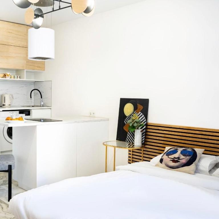 Majestic Apartment - Suite avec Terrasse - 1