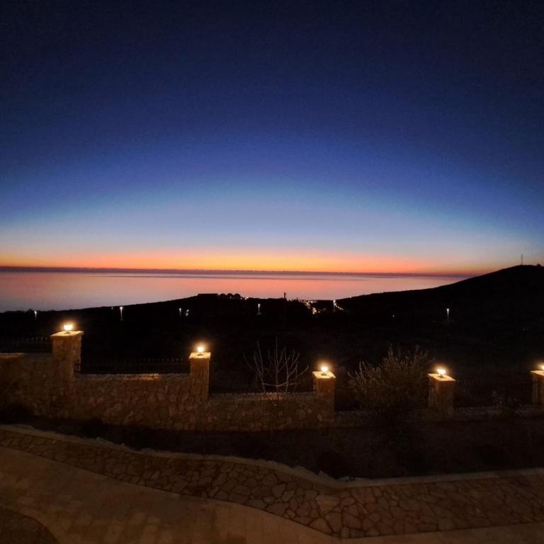 Villa Carevic with Indoor & Outdoor Pool - Vila - 65