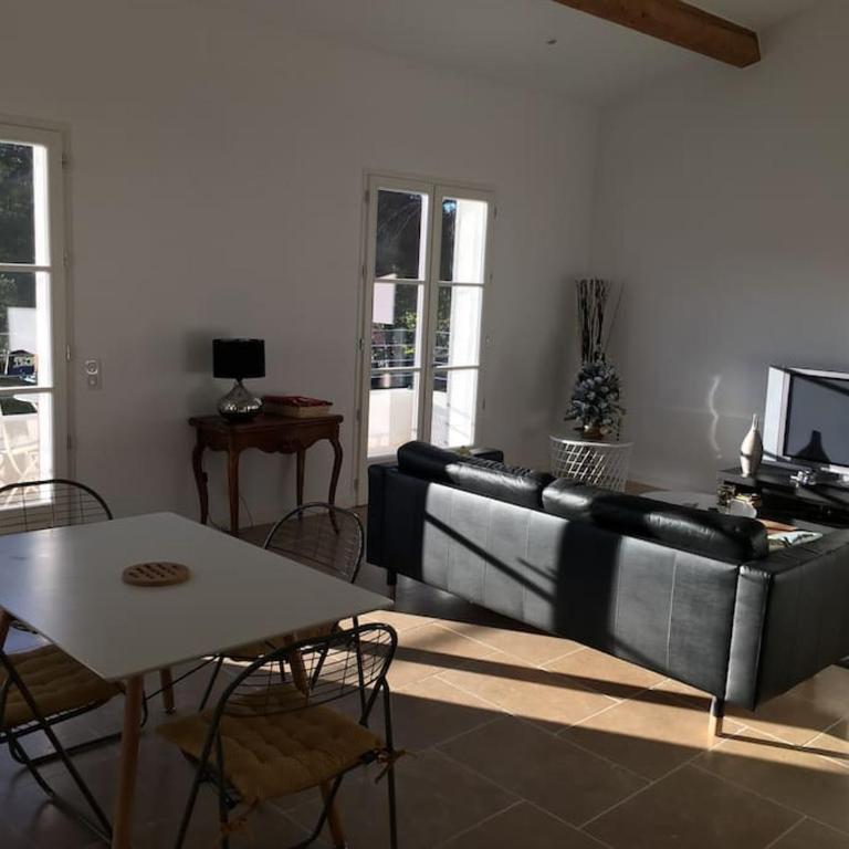 Cassis Presqu'Ile Calanques 2 pièces neuf, 50 m2 - Appartement 1 Chambre - 7