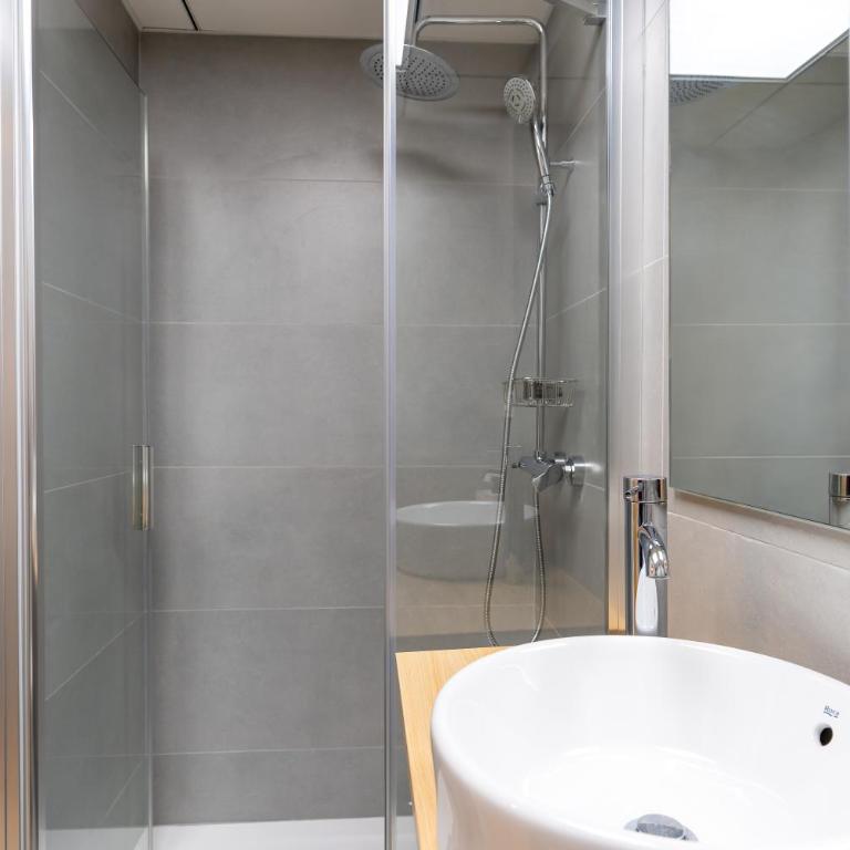 San José Suites 3 Hab, Piscina, solárium y WiFi - Three-Bedroom Vacation Home - 24