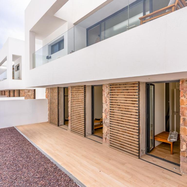 San José Suites 3 Hab, Piscina, solárium y WiFi - Three-Bedroom Vacation Home - 33