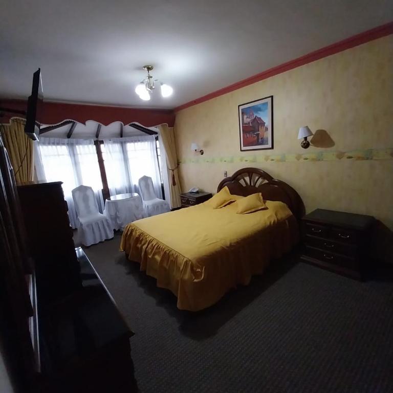 Paola Hostal - Suite con cama grande - 2