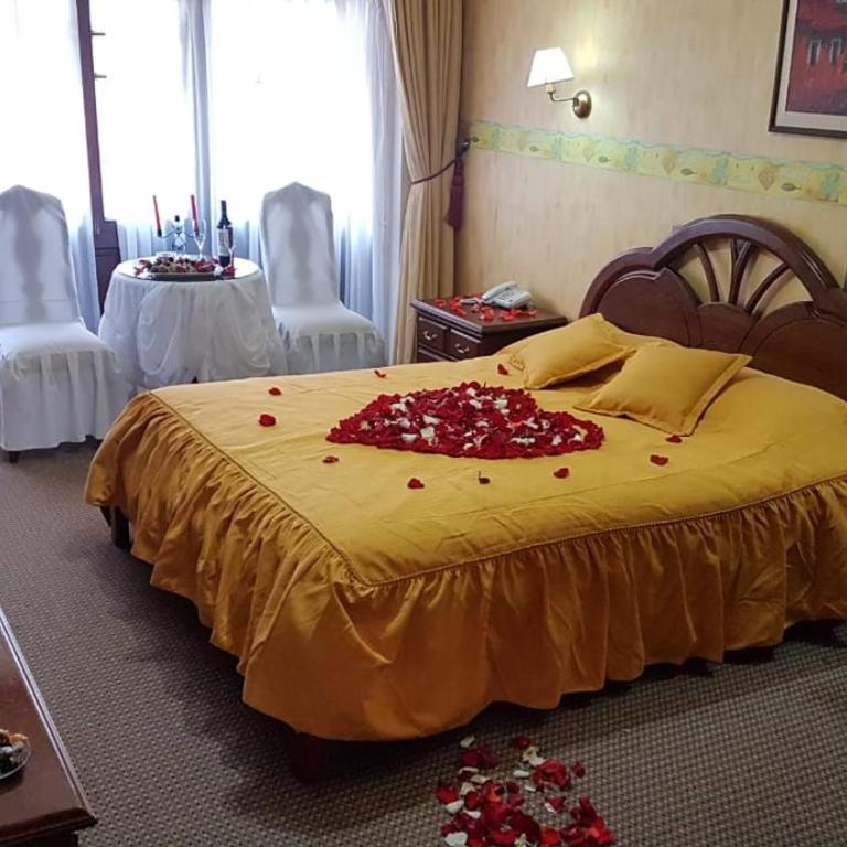 Paola Hostal - Suite con cama grande - 4