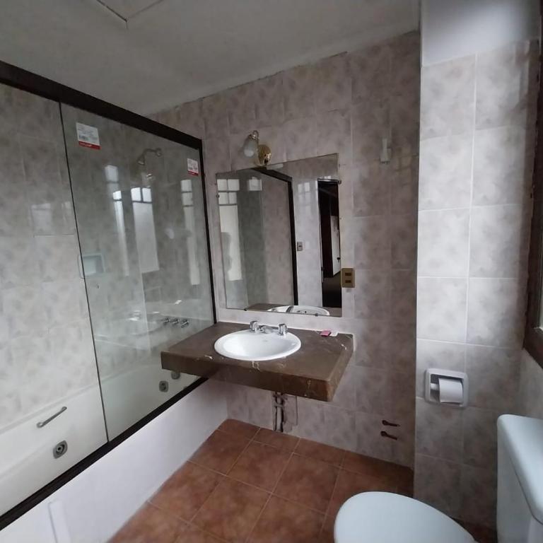 Paola Hostal - Suite con cama grande - 5