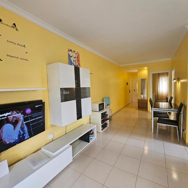 Away but Home - Apartamento - Planta baja - 1
